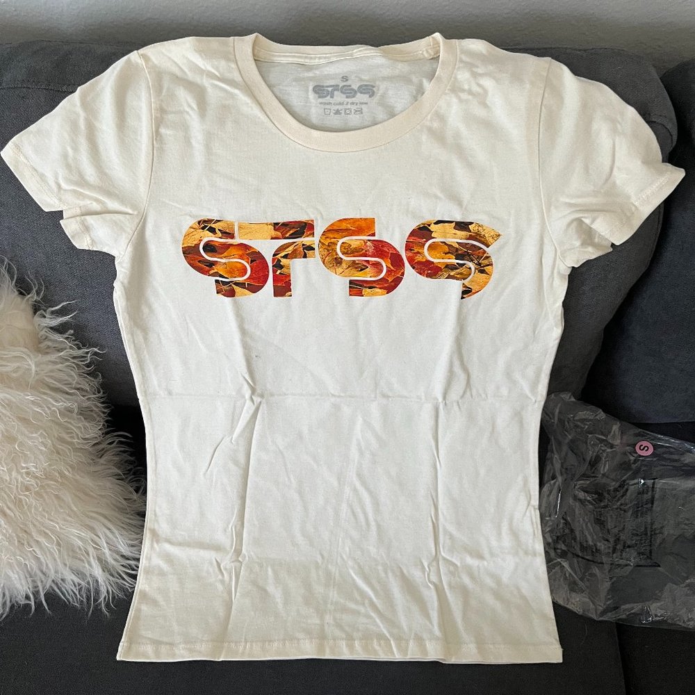 STS9 Cream Short Sleeve Graphic Tee - Small - Womens